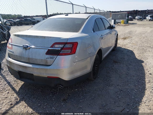 Ford TAURUS SEL 2017 1FAHP2E82HG136972 Image 4