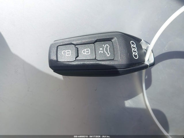 44888318 :رقم المزاد ، WA12AAGU6S2114087 vin ، 2025 Audi All-new Q5 Premium Plus Tfsi Quattro S Tronic مزاد بيع