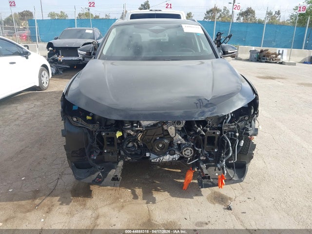 44888318 :رقم المزاد ، WA12AAGU6S2114087 vin ، 2025 Audi All-new Q5 Premium Plus Tfsi Quattro S Tronic مزاد بيع