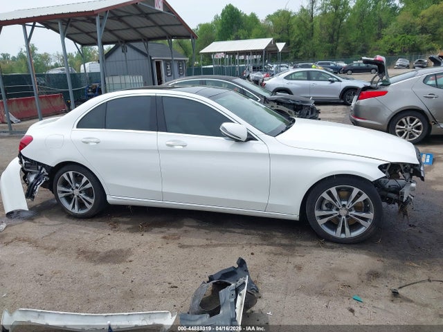 44888319 :رقم المزاد ، WDDWF4JB5GR146972 vin ، 2016 Mercedes-benz C 300 مزاد بيع