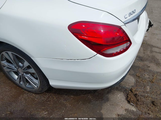 44888319 :رقم المزاد ، WDDWF4JB5GR146972 vin ، 2016 Mercedes-benz C 300 مزاد بيع