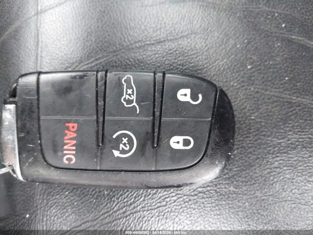 44888362 :رقم المزاد ، 1C4RJFBGXJC403663 vin ، 2018 Jeep Grand Cherokee Limited مزاد بيع