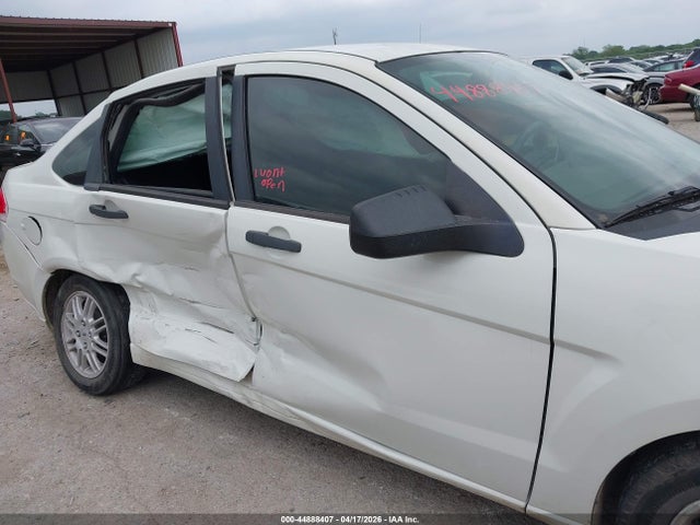 44888407 :رقم المزاد ، 1FAHP3FN4AW176816 vin ، 2010 Ford Focus Se مزاد بيع