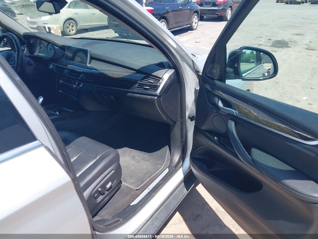 2016 BMW X5 EDRIVE 5UXKT0C54G0S77783 Photo 4