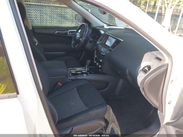 Продаж на аукціоні авто 2017 Nissan Pathfinder Sv, vin: 5N1DR2MM9HC644585, номер лоту: 44888424