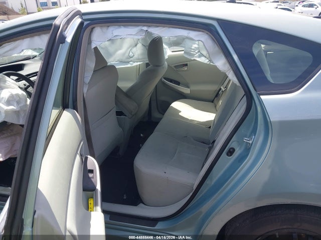 Toyota Prius Two 2015 JTDKN3DU9F1961482 Image 8