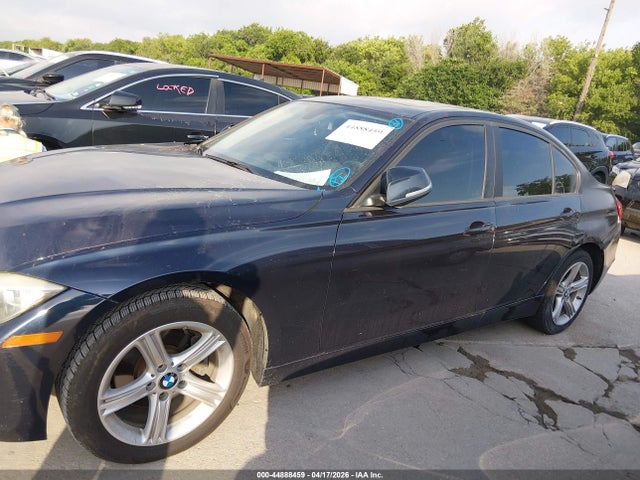 44888459 :رقم المزاد ، WBA3C3G53ENS70757 vin ، 2014 Bmw 320i Xdrive مزاد بيع