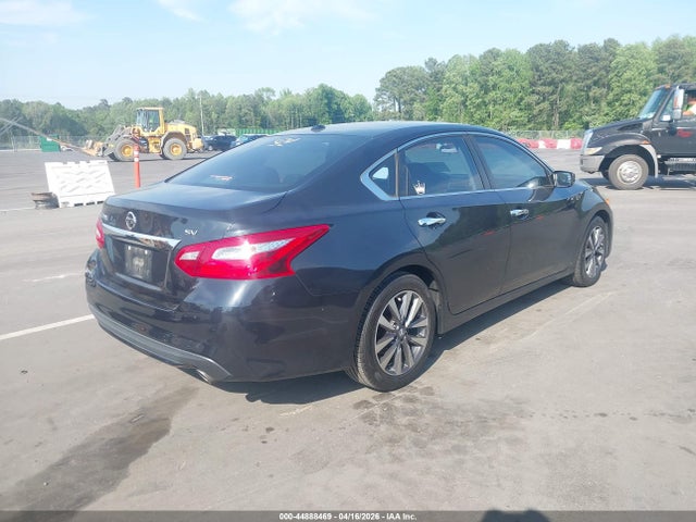 2017 Nissan Altima 2.5 Sv მანქანა იყიდება აუქციონზე, vin: 1N4AL3AP8HC220365, აუქციონის ნომერი: 44888469