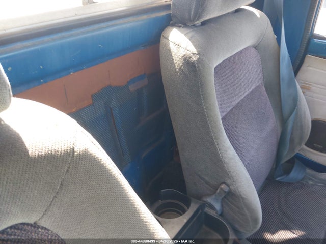 Продаж на аукціоні авто 1982 Toyota Pickup Rn48, vin: JT4RN48D1C0036677, номер лоту: 44888499