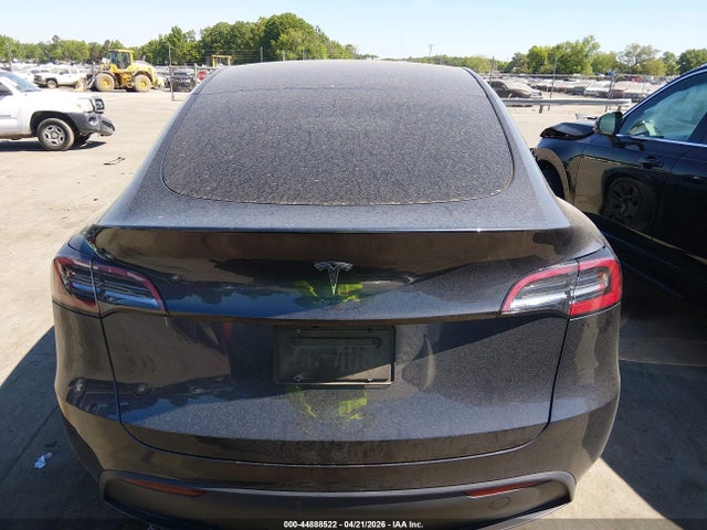 Продажа на аукционе авто 2024 Tesla Model Y, vin: 7SAYGDED3RA332000, номер лота: 44888522