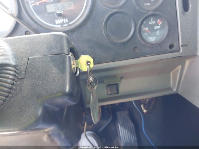 Aukcja sprzedaży 2000 Mack 600 Ch600, vin: 1M2AA14Y9YW120729, numer aukcji: 44888523