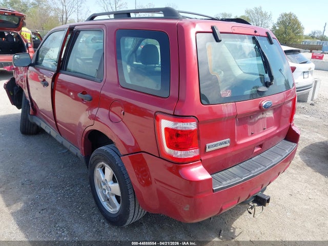 2011 Ford Escape Xls მანქანა იყიდება აუქციონზე, vin: 1FMCU0C7XBKA97480, აუქციონის ნომერი: 44888554