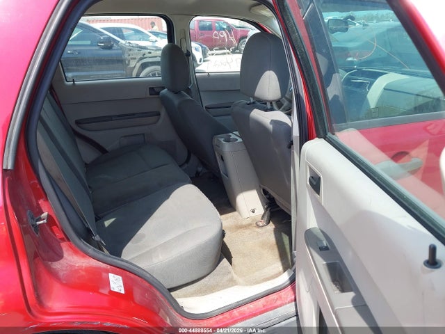 2011 Ford Escape Xls მანქანა იყიდება აუქციონზე, vin: 1FMCU0C7XBKA97480, აუქციონის ნომერი: 44888554