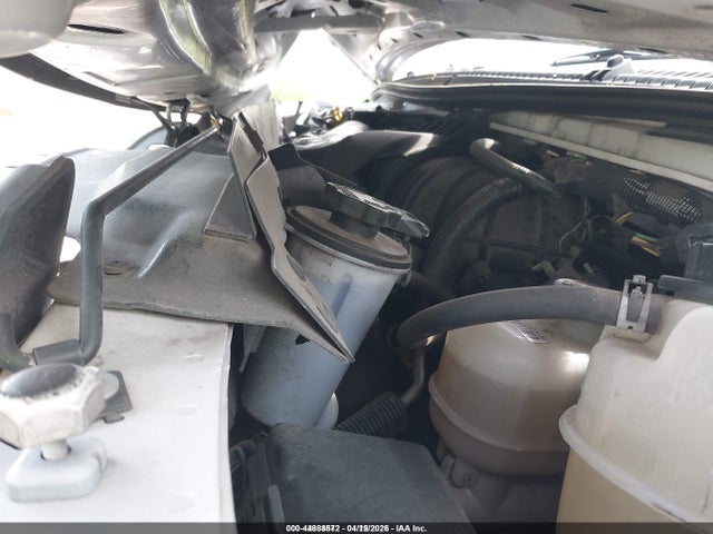Ford E-450 Cutaway 2018 1FDXE4FS4JDC08713 Image 10