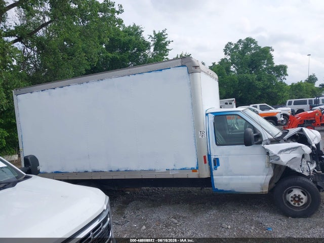 Ford E-450 Cutaway 2018 1FDXE4FS4JDC08713 Image 13