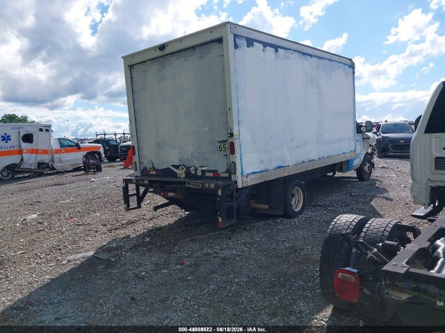 Ford E-450 Cutaway 2018 1FDXE4FS4JDC08713 Image 4