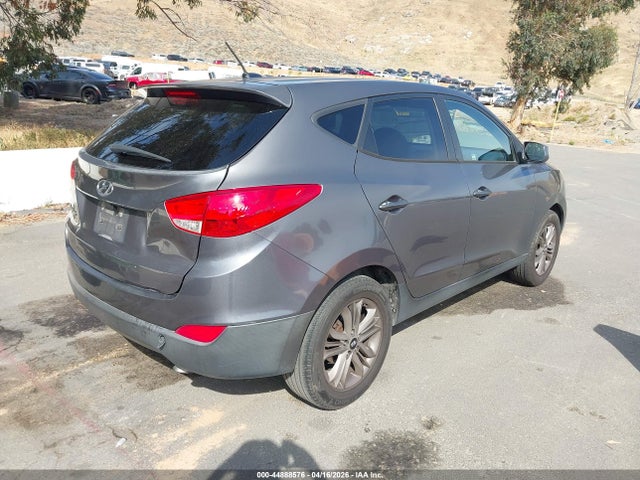 KM8JT3AF0EU948295 Hyundai TUCSON GLS