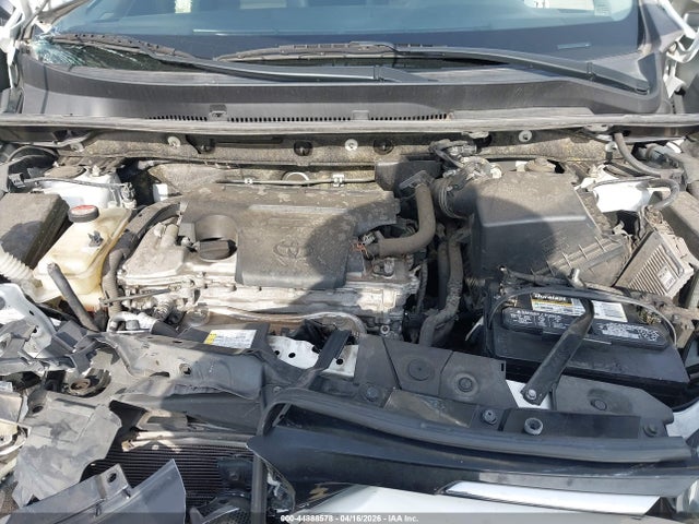JTMZFREV9GD086202 Toyota RAV4 LE