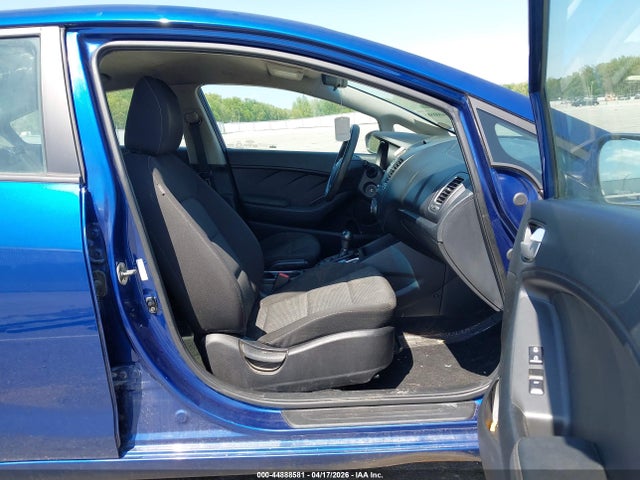 Aukcja sprzedaży 2018 Kia Forte Lx, vin: 3KPFK4A70JE253335, numer aukcji: 44888581