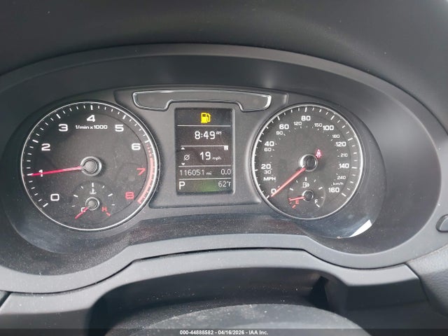 WA1BCCFS0JR012327 Audi Q3 2.0t Premium/2.0t Sport Premium