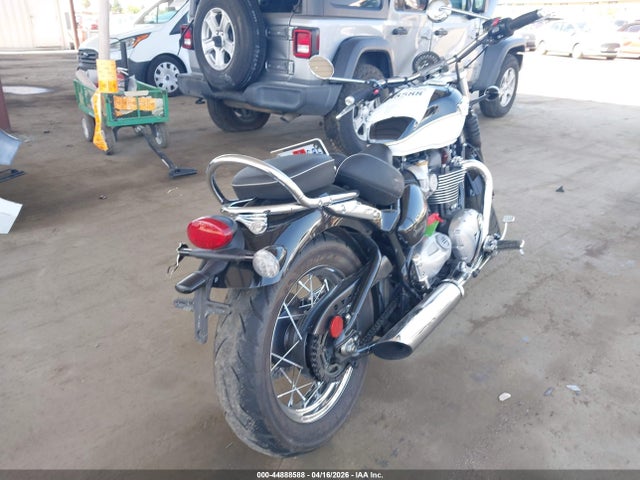 SMTD46HL3NTAF2963 Triumph Motorcycle Bonneville Speedmaster