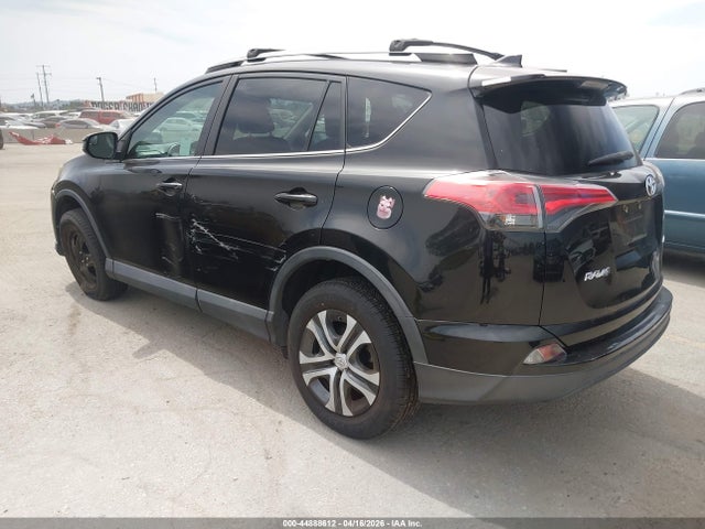 2T3ZFREV8JW432587 Toyota RAV4 LE