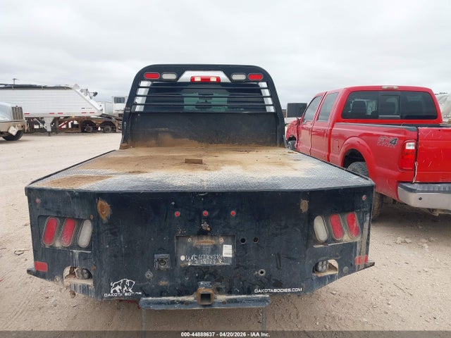44888637 :رقم المزاد ، 3C6UR5HL6NG268614 vin ، 2022 Ram 2500 Tradesman  4x4 8' Box مزاد بيع