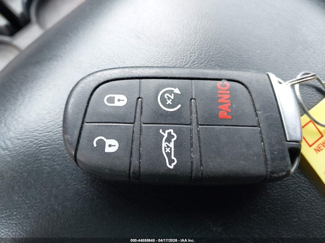 Продажа на аукционе авто 2023 Dodge Charger Sxt, vin: 2C3CDXBG8PH504889, номер лота: 44888648