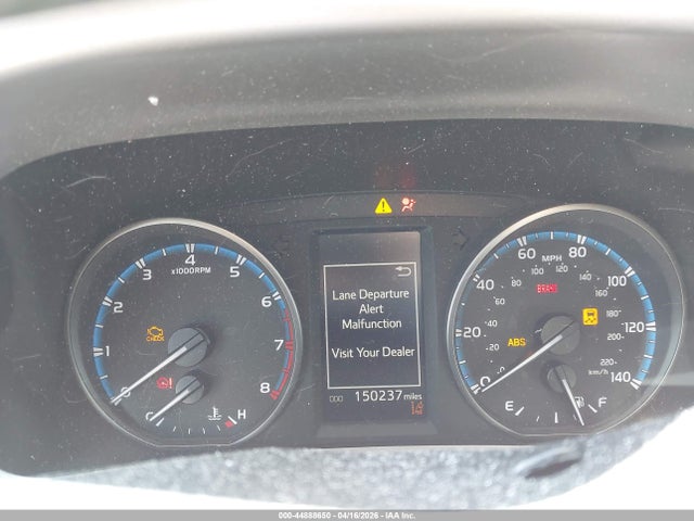 Toyota RAV4 LE 2018 2T3ZFREV1JW445763 Image 7