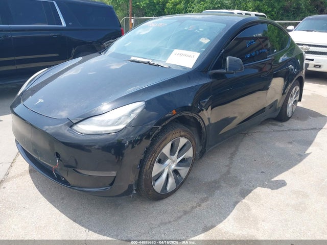 2021 TESLA MODEL Y 5YJYGDEE1MF258528 Photo 1