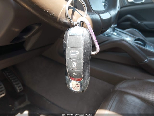 2011 PORSCHE CAYENNE HYBRID WP1AE2A2XBLA94194 Photo 10