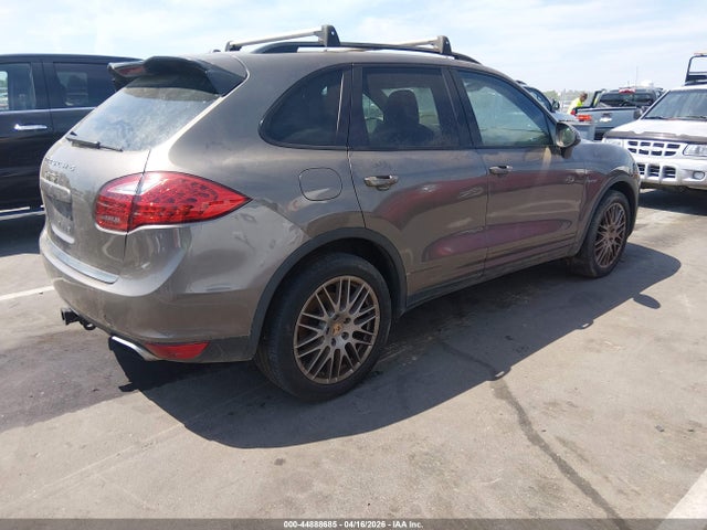 2011 PORSCHE CAYENNE HYBRID WP1AE2A2XBLA94194 Photo 3