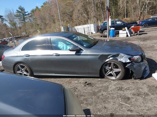 44888686 :رقم المزاد ، WDDZF4KB3HA219705 vin ، 2017 Mercedes-benz E 300 4matic مزاد بيع