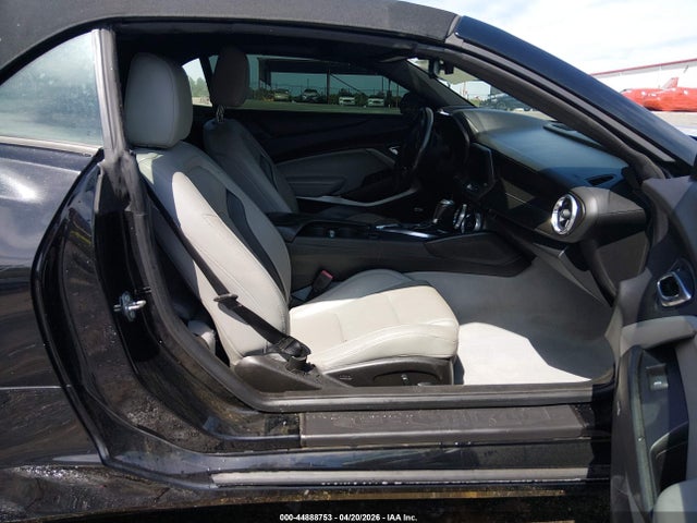 44888753 :رقم المزاد ، 1G1FD3DX6K0101157 vin ، 2019 Chevrolet Camaro 3lt مزاد بيع