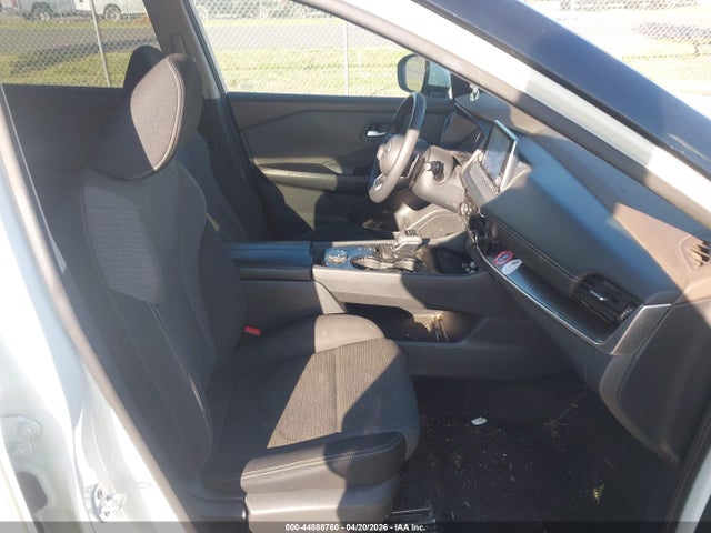 44888760 :رقم المزاد ، 5N1AT3BB4MC784419 vin ، 2021 Nissan Rogue Sv Intelligent Awd مزاد بيع