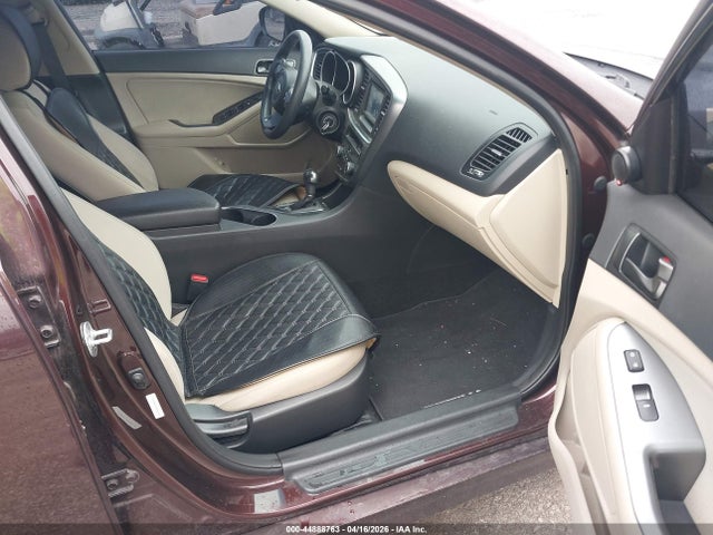 5XXGM4A70FG481168 KIA Optima Lx