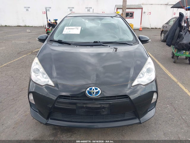 Toyota Prius C Two 2014 JTDKDTB34E1071435 Image 12