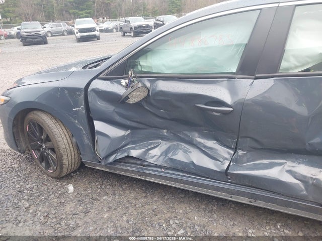 44888785 :رقم المزاد ، 3MZBPBCM6SM479519 vin ، 2025 Mazda Mazda3 2.5 S Carbon Edition مزاد بيع