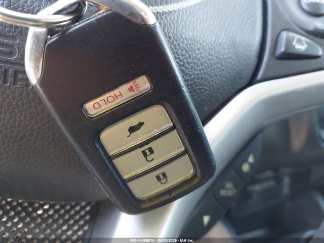 3HGGK5H83JM722322 Honda FIT EX