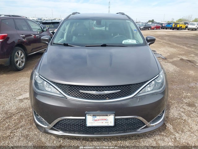 Aukcja sprzedaży 2017 Chrysler Pacifica Touring-l Plus, vin: 2C4RC1EG1HR541795, numer aukcji: 44888837