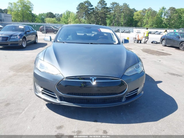 Продажа на аукционе авто 2014 Tesla Model S P85, vin: 5YJSA1H17EFP40517, номер лота: 44888844