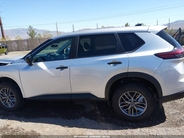 2025 Nissan Rogue S Intelligent Awd მანქანა იყიდება აუქციონზე, vin: 5N1BT3AB8SC766752, აუქციონის ნომერი: 44888859