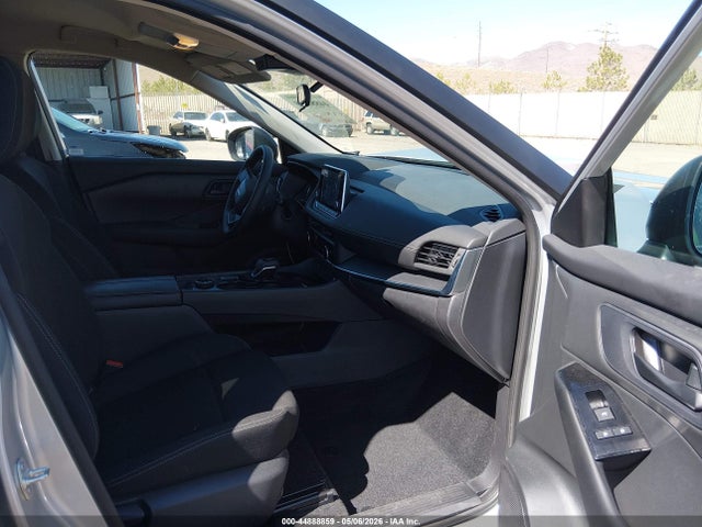 2025 Nissan Rogue S Intelligent Awd მანქანა იყიდება აუქციონზე, vin: 5N1BT3AB8SC766752, აუქციონის ნომერი: 44888859