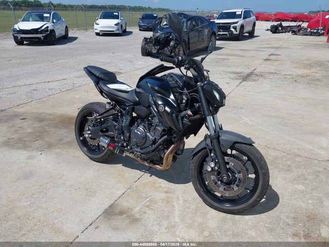 JYARM32E7PA006979 Yamaha MT07