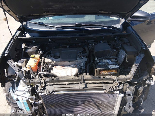 2T3BFREVXFW271507 Toyota RAV4 LE