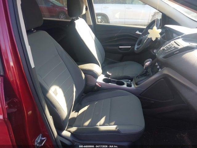 1FMCU0G74GUC89757 Ford ESCAPE SE