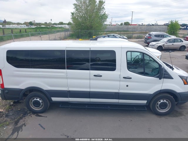 1FBZX2ZM0JKB42749 Ford Transit-350 Xl