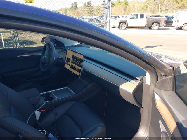 Tesla Model 3 Performance Dual Motor All-wheel Drive 2022 5YJ3E1EC4NF314802 Image 5