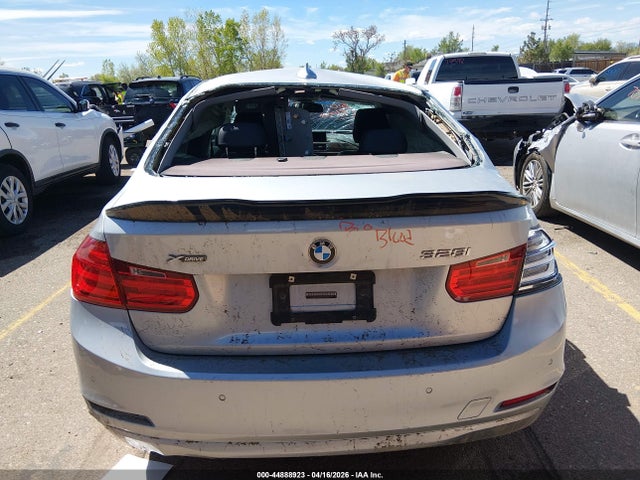 BMW 328i Xdrive 2015 WBA3B3G59FNT18489 Image 16