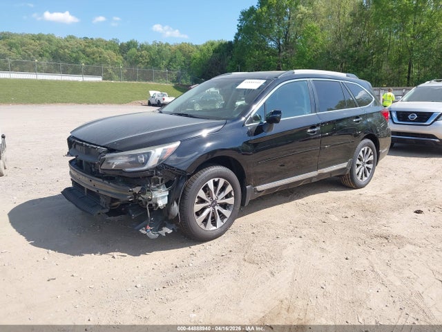 2019 Subaru Outback 2.5i Touring მანქანა იყიდება აუქციონზე, vin: 4S4BSATC8K3321747, აუქციონის ნომერი: 44888940